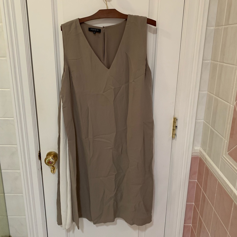 Lafayette 148 beige and white slit flowy dress